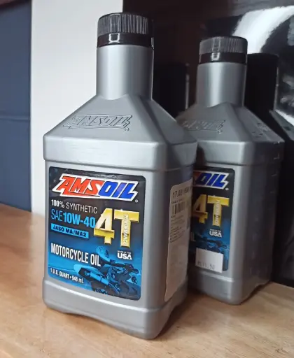 [MFL10W005] 10W40 4T SINTETICO - MC4QT - AMSOIL - ESTADOS UNIDOS